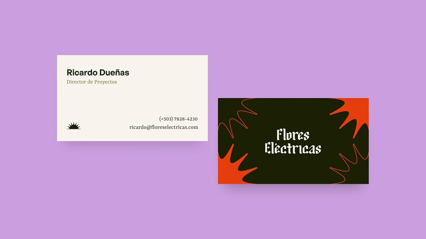 Flores Eléctricas business cards on lavender